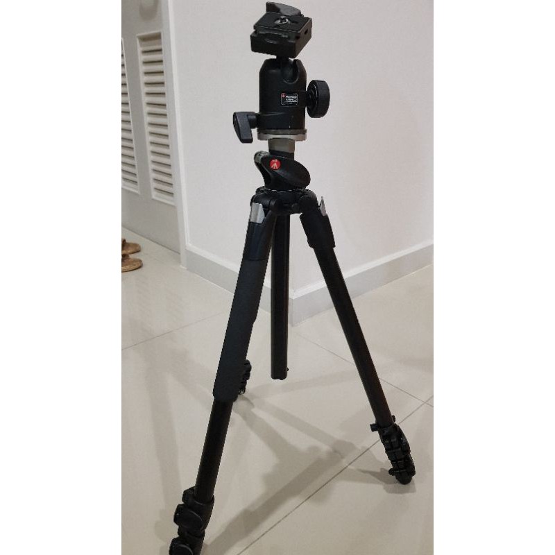 Manfrotto 190XPROB + 488RC2 (97%  condition)