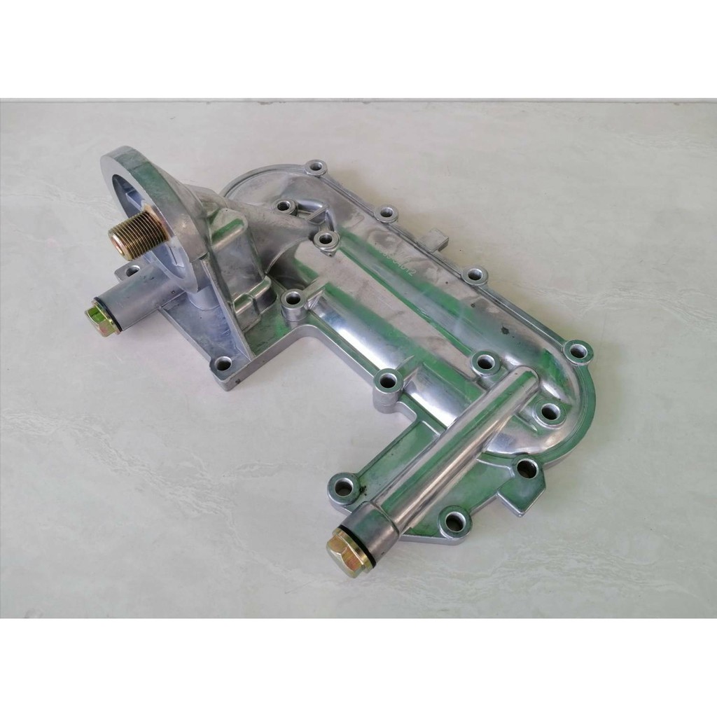 ฝาออยล์คูเลอร์  TOYOTA  LN56,LN40,1L,HERO ไต้หวัน ราคาอันละ1500บาท