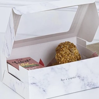 Boxjourney กล่องสแน็คบ็อกซ์ FB มีหน้าต่าง/ ไม่มีหน้าต่าง พิมพ์ลาย 12x16x6 ซม. (20ใบ/แพค)