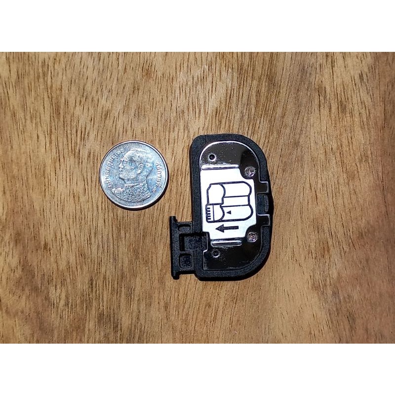 ฝาปิดแบต nikon D7000 D600 D610 D7100 D7200 D7500 Battery Cap
