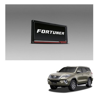 กรอบป้าย ABS Screen สีดำ แดง 2 ชิ้น ของแท้ สำหรับ โตโยต้า Toyota ฟอร์จูนเนอร์ Fortuner SUV ปี 2015 2016 2017 2018 2019