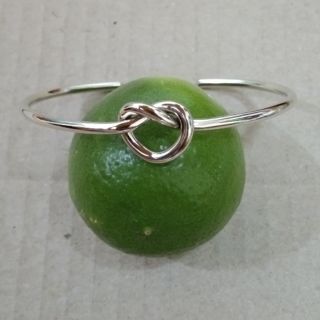 กำไลข้อมือหญิงชาย ทองขาว White gold งานขึ้นมือ Handmade  รุ่น 110/12W