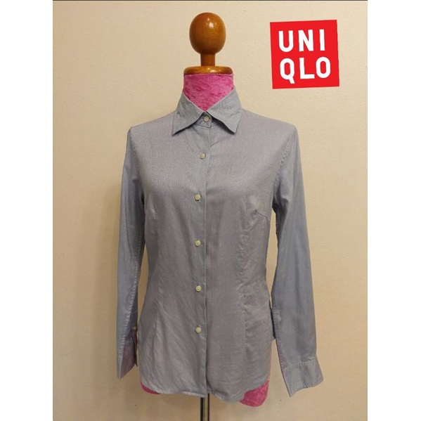 UNIQLO Brand_2nd handเสื้อเชิ้ตผู้หญิงแขนยาวผ้าฝ้าย​ 💯% Size M แท้มือสองกระสอบนำเข้า​ ​(made in China 🇨🇳)