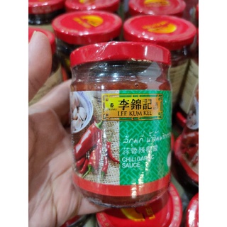 LEE KUM KEE Sauce. حلال (CHILI 🌶️ Garlic Sauce) 240g