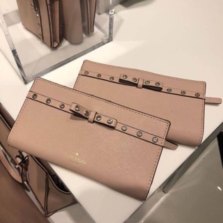 พร้อมส่งครับ กระเป๋าสตางค์ Kate spade