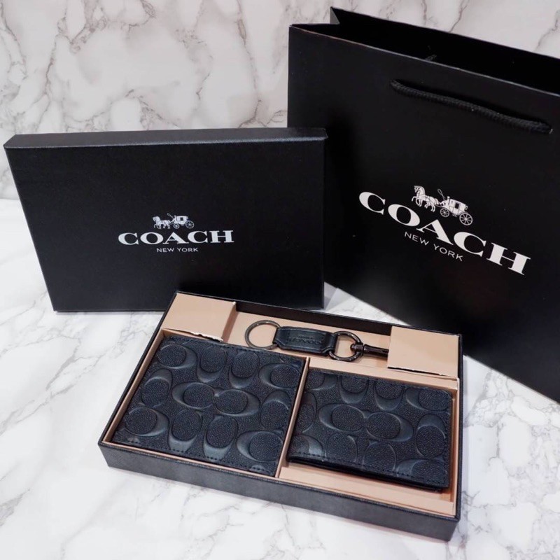 💕 COACH set กระเป๋าสตางค์ลายซีนูน+พวงกุญแจ