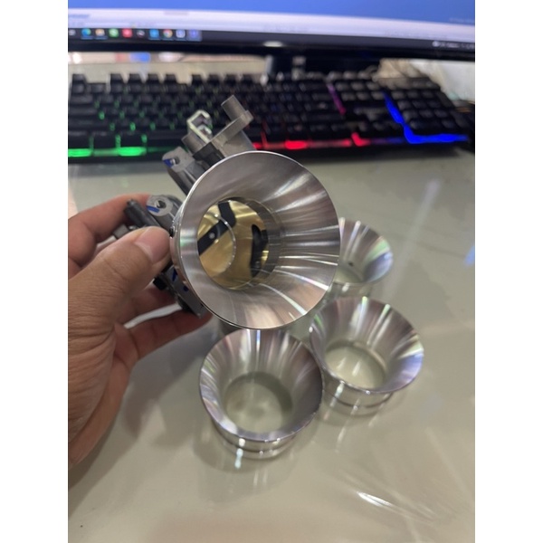 ปากแตรเรือนลิ้นเร่งCBR250และCRF250