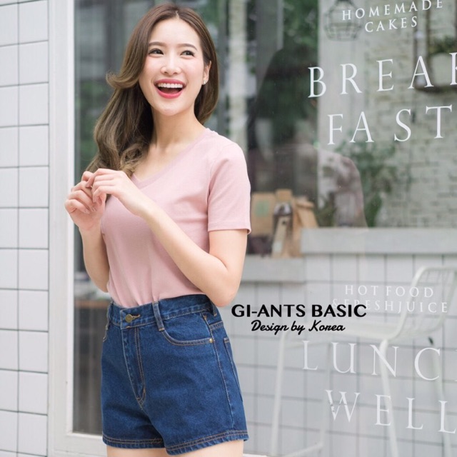 คอวี(ผ้าคัตต้อนเกรดเเพง)งานป้าย