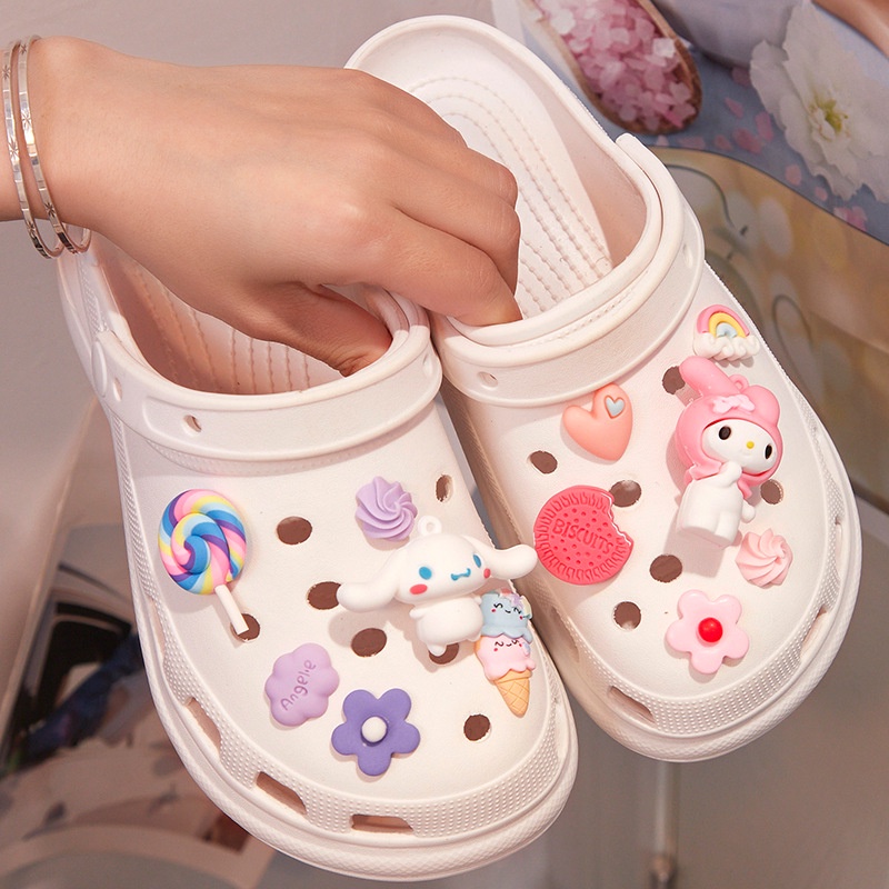 JIBBITZ Crocs charms ตัวติดรองเท้า KulomiCinnamon ตัวติดรองเท้า Crocs
