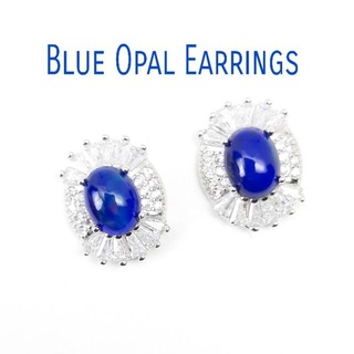 ต่างหู บลูโอปอล Blue Opal พลอยแท้ รูปไข่ขนาด 7×9 มม.เรือนเงิน 925 ชุบทองคำขาว แบบหางกระรอก