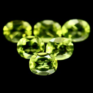 พลอยเพอริโดแท้ (Peridot) 4.30 กะรัต 12 ชิ้น (14265)