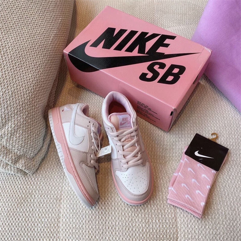 Lowest Price】Nike SB DUNK Pigeon Pink Joint Shoes Women's Shoes Low-top Sneakers Student Sports Shoes | Shopee