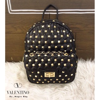 กระเป๋าเป้ Valentino