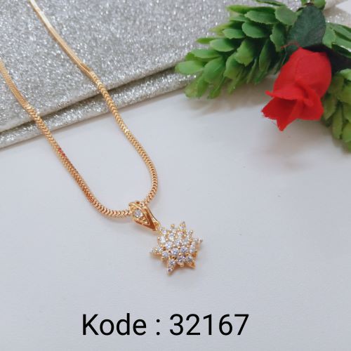 [จัดส่งทันที] P32167 สร้อยคอผู้ใหญ่ Xuping ชุบทองสแตนเลส Xuping Center JakaraAT