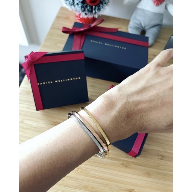 กำไล Daniel Wellington ขนาดเล็กและใหญ่ แท้ 100%