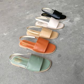 รองเท้าแตะ สวม แฟชั่น ผู้หญิง รัดส้น เปิดหน้า หนังนิ่ม สีสวย ใส่สบาย