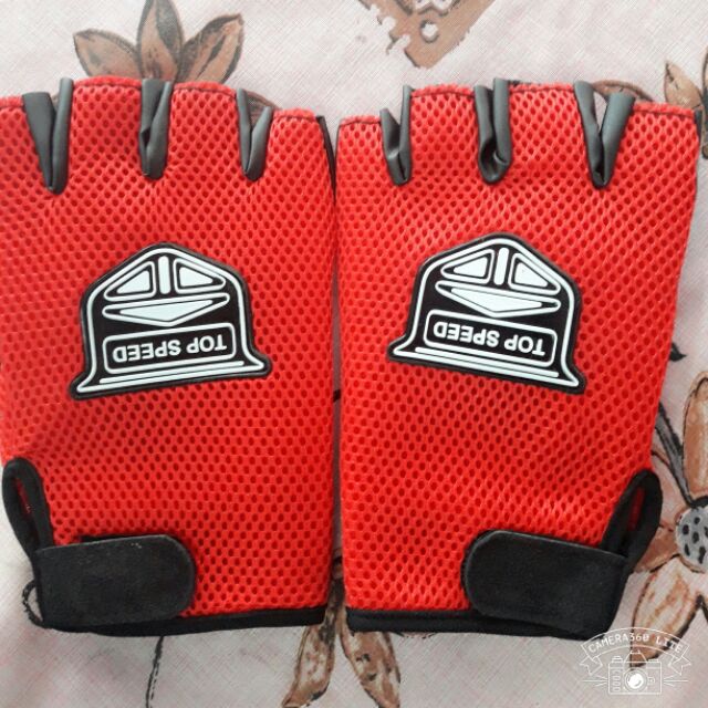 ถุงมือTOP SPEED ครึ่งนิ่ว