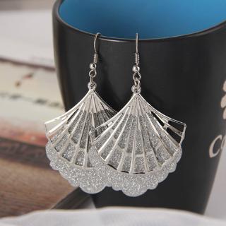 New ginkgo leaf simple fashion creative thin earrings long alloy fan-shaped high-end earrings for women