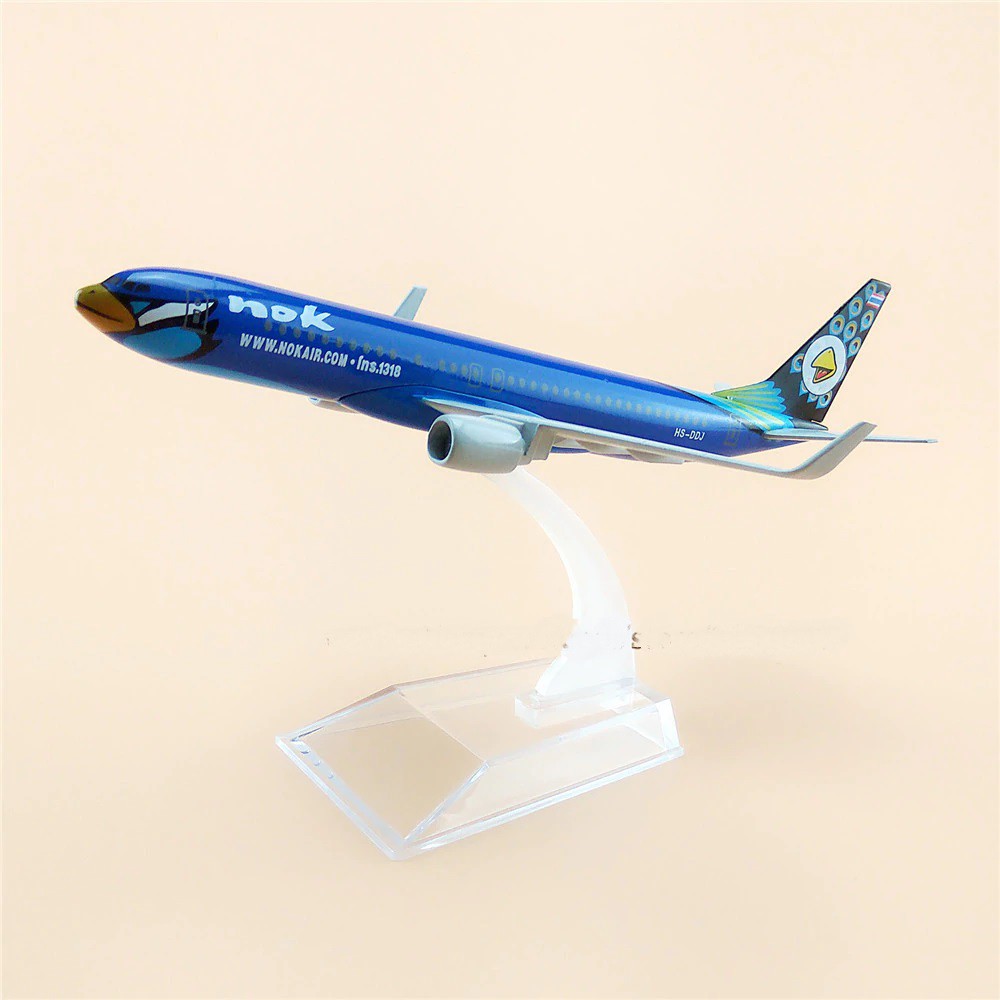 โมเดลเครื่องบิน นกแอร์ สีน้ำเงิน นกยูง Boeing 737-800 ขนาด 16 ซม. ทำด้วยเหล็กอัลลอย สวย งานละเอียด - ของเล่น ของขวัญ
