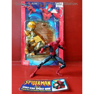 [VINTAGE RARE สินค้ามือ 2 สภาพดี] TOY BIZ สินค้าปี 2002 : SPIDER-MAN SERIES : LIGHT-UP SPIDER SENSE SPIDER-MAN สภาพดี