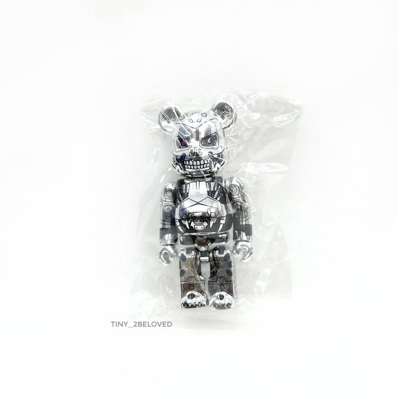 Be@rbrick​ 100​% series​ 32​ SF TERMINATOR T-800