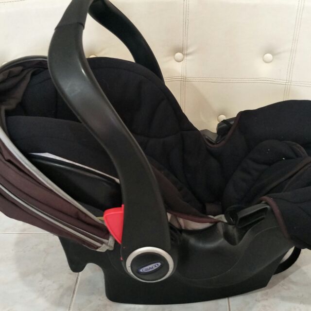 เป้อุ้มเด็ก Graco Carseat แรกเกิด Preloved.