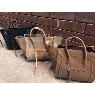 เช็คก่อนสั่ง Celine phantom size 35 cm หนังเรียบสุดคลาสสิค