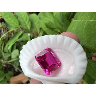 ชมพู (Pink Sapphire 粉红色蓝宝石) 8 กะรัต (Cts.克拉)พลอย สีชมพู..PINK SAPPHIRE ...8CARATS ....1 PIECES..SIZE OCT ...10x12 MM