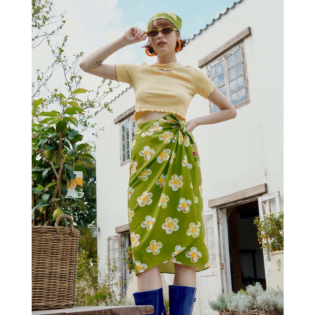 SUE - BualoyII Wrap Skirt กระโปรงฟรีไซส์ลายบัวลอย