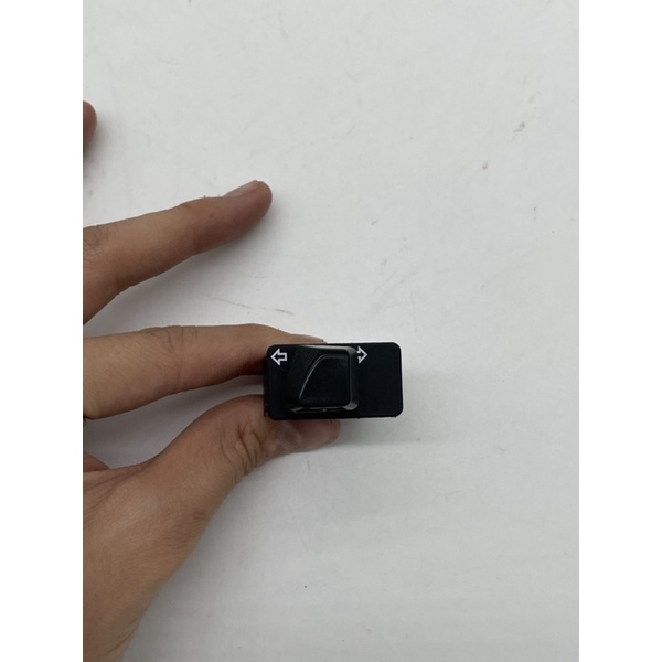 สวิทย์ไฟเลี้ยว WAVE110 I LED 2019 /CLICK125 I LED /ZOOMER X 2015 /SUPERCUP 2018 / เวฟ110 I 2019 แท้ศูนย์💯 35200-K03-N31 - รูปที่ 2