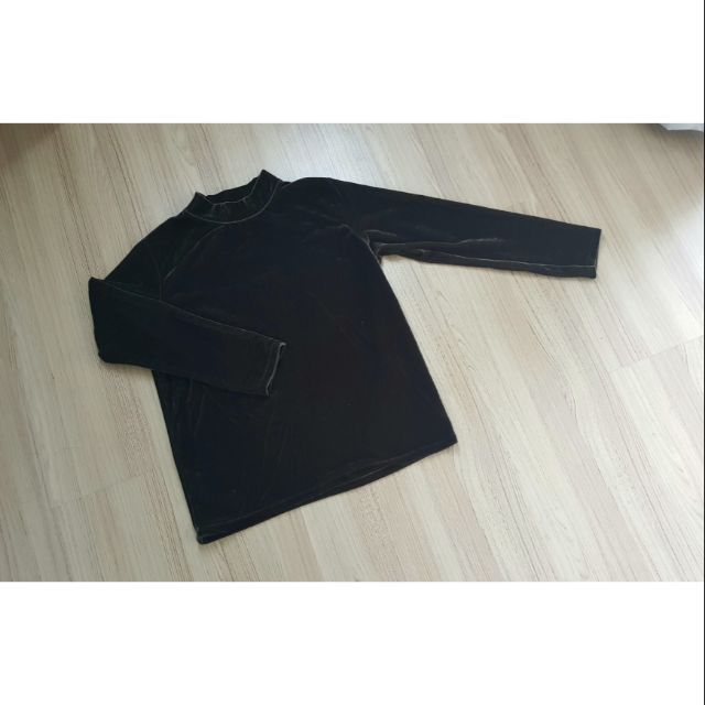 เสื้อยืด ผ้ากำมะหยี่ GI-ANTS