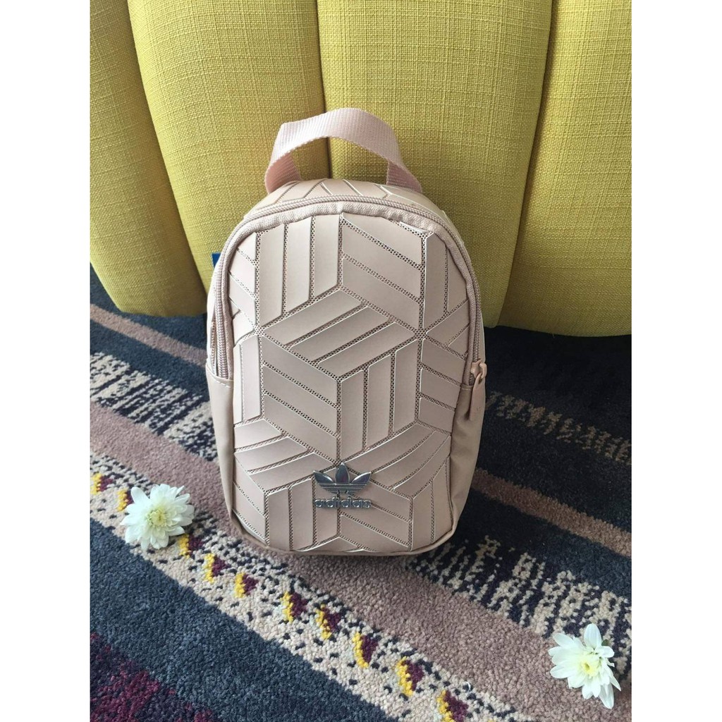 กระเป๋าเป้ Adidas 3D Mini Bag