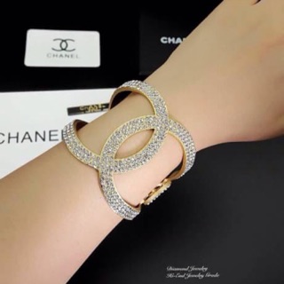 Chanel Cuff เพชร 3 แถว