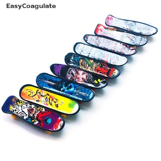 Eas 1pc Fingerboard Mini Creative Fingertips Skateboard Plastic Finger Skate Scooter Ate