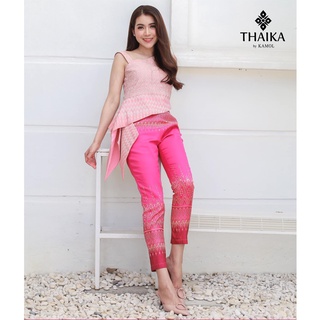 Thaika กางเกง ‘ทิวา’ ผ้าไทย สีชมพูสดช็อคกิ้งพิ้งค์ ลายทอง ขายาว ขาเดฟ เอวสูง ชุดไทย ใส่ทำงาน ไปเที่ยว