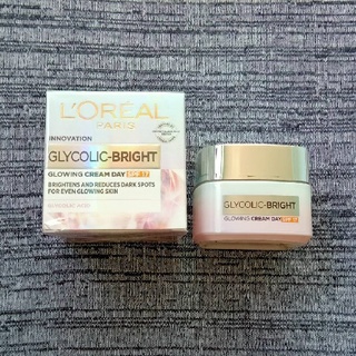 ลอรีอัล ไกลโคลิค-ไบรท์ โกลว์อิ้ง เดย์ครีม เอสพีเอฟ 17 Loreal Glycolic-Bright Glowing Cream Day SPF17 50ml