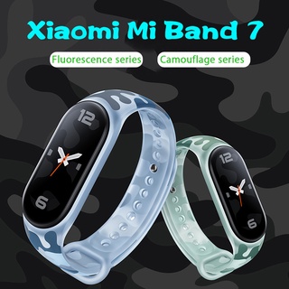 สายนาฬิกาข้อมือซิลิโคน ลายพราง สีโปร่งใส แบบเปลี่ยน สําหรับ Xiaomi Mi Band 7 6 5 Xiaomi Band 7