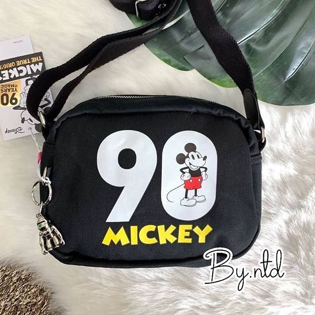 กระเป๋าKipling Mickey Plus Veni แท้💯 งานoutlet