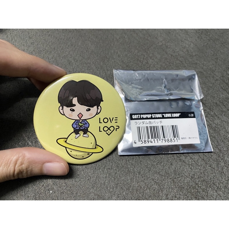 ❤️มือสอง❤️เข็มกลัด gotoon ยองแจ got7 pop up store love loop