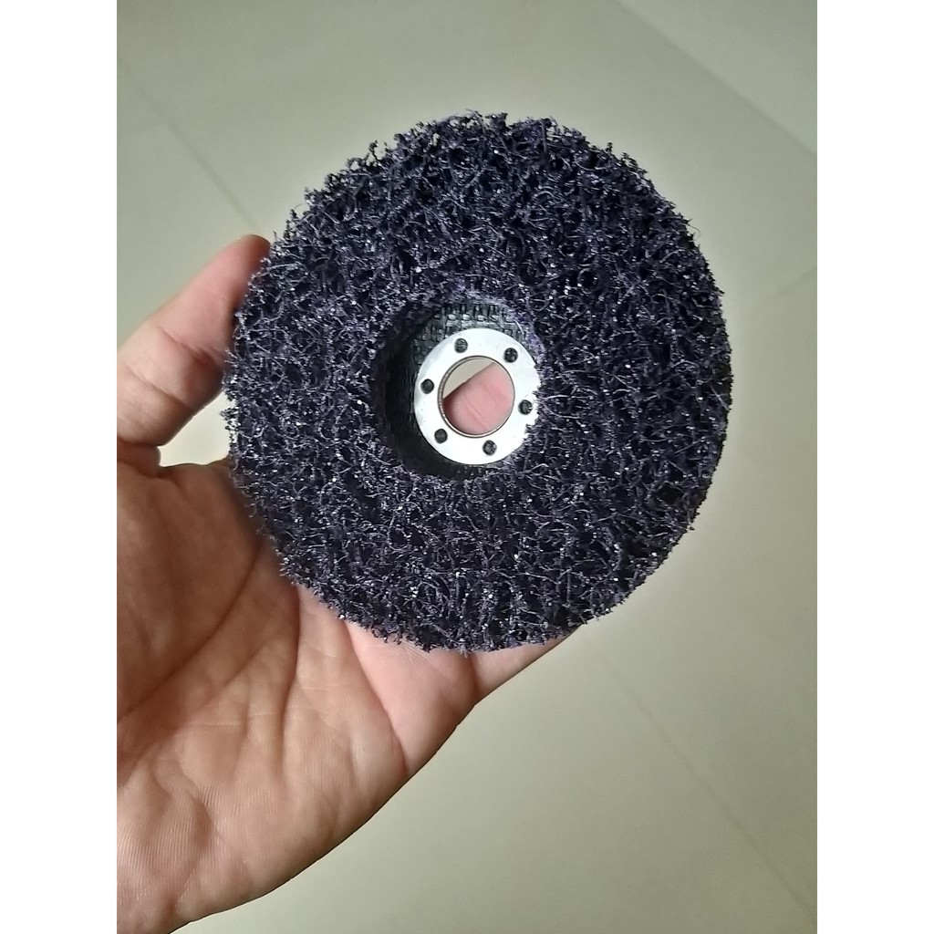 ใบขัดสี จานลอกสี ใบขัดสนิม ขัดสนิม ลูกขัดลอกสี ลูกขัดสนิม สก็อตไบรท์ ใบสก็อตไบรท์ scotch brite 3M XT PRO 3M  ขนาด 4