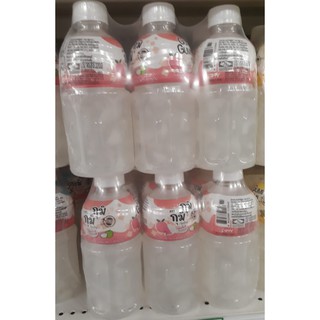กุมิ กุมิ โยเกิร์ตลิ้นจี่ผสมวุ้นมะพร้าว ขนาด 320ml ยกแพ็ค 6ขวด GUMI GUMI YOGURT LYCHEE