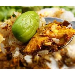 น้ำพริก ไตปลาแห้ง สูตรปักษ์ใต้ ( ขนาด500 กรัม ) ไตปลา ฮาลาล 100% แกงไตปลาแห้ง แกงไตปลา เผ็ด เเซ่บ