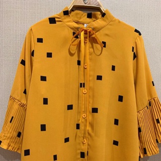 เสื้อเหลืองแฟชั่น