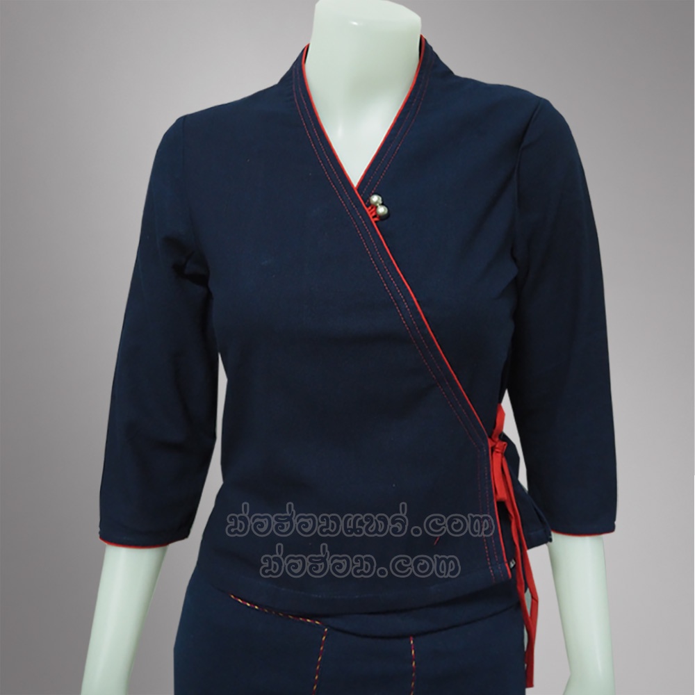 เสื้อม่อฮ่อมเดินเส้น ขลิบแดง ทรงไทลื้อ กระดุมคู่ มัดข้าง