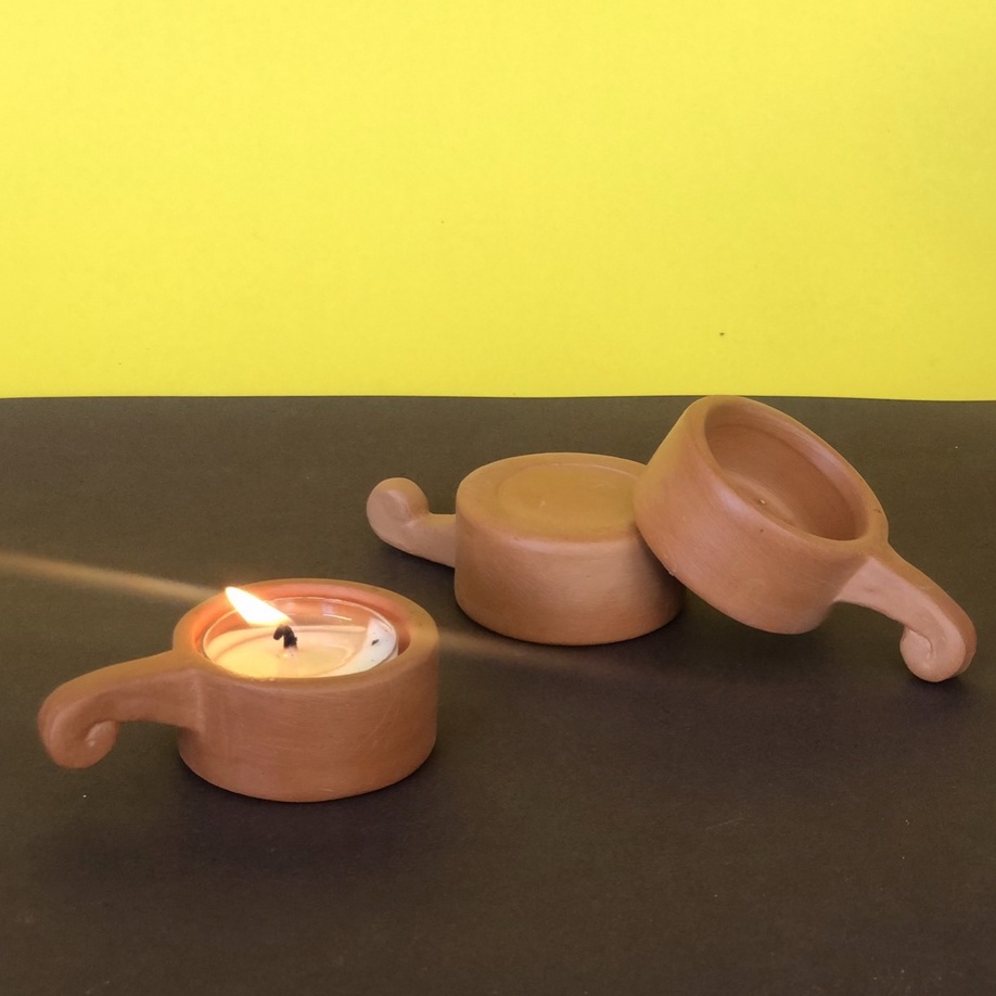เชิงเทียน Tealight พร้อมที่จับ - DN31/DN32