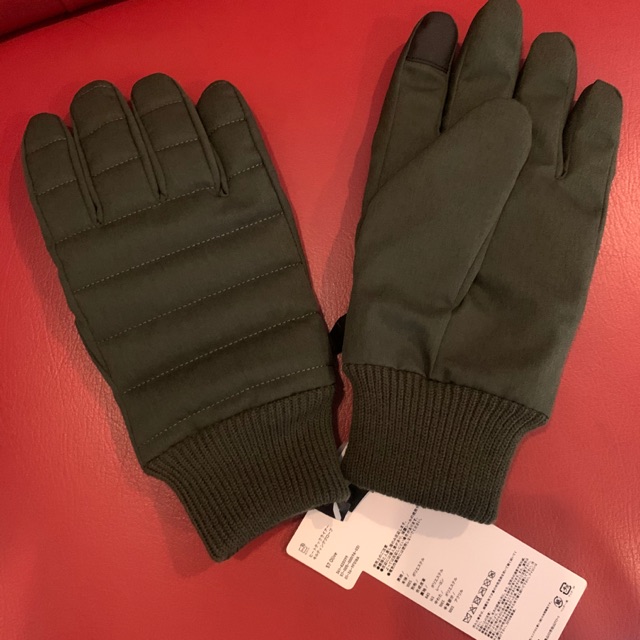 ถุงมือกHeatech Uniqlo