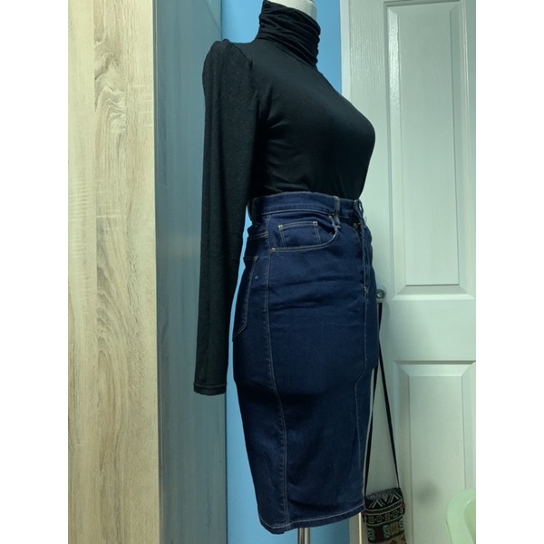 Denim skirt  มือสอง MNG CILLECTION