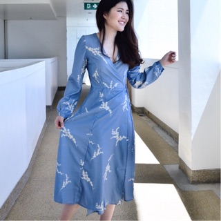 Ocean Blue Wrap Dress เดรสป้ายหน้าสีฟ้ามีเชือกพันตามรอบเอว S M L