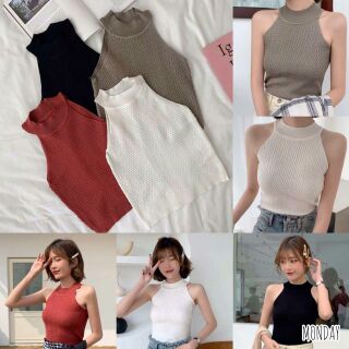 เสื้อกล้ามไหมพรม ดีเทลเว้าไหล่ ทอลาย