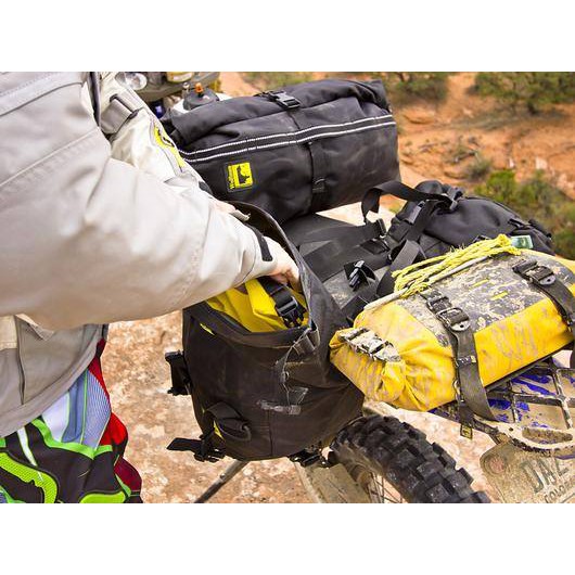 wolfman enduro dry saddle bags